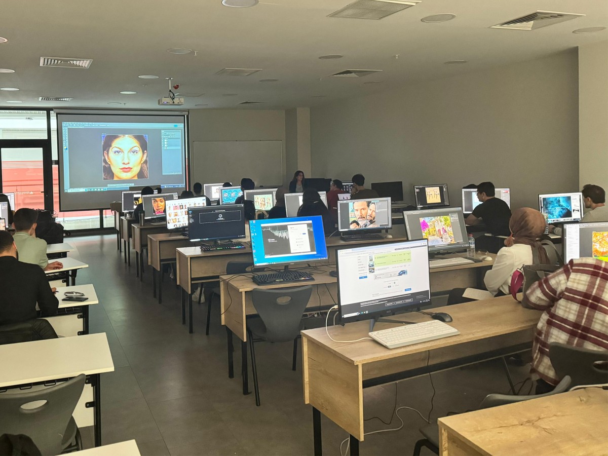 E-Ticaret öğrencilerimize tasarım eğitimi